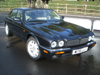 JAGUAR%20XJ%20008.jpg